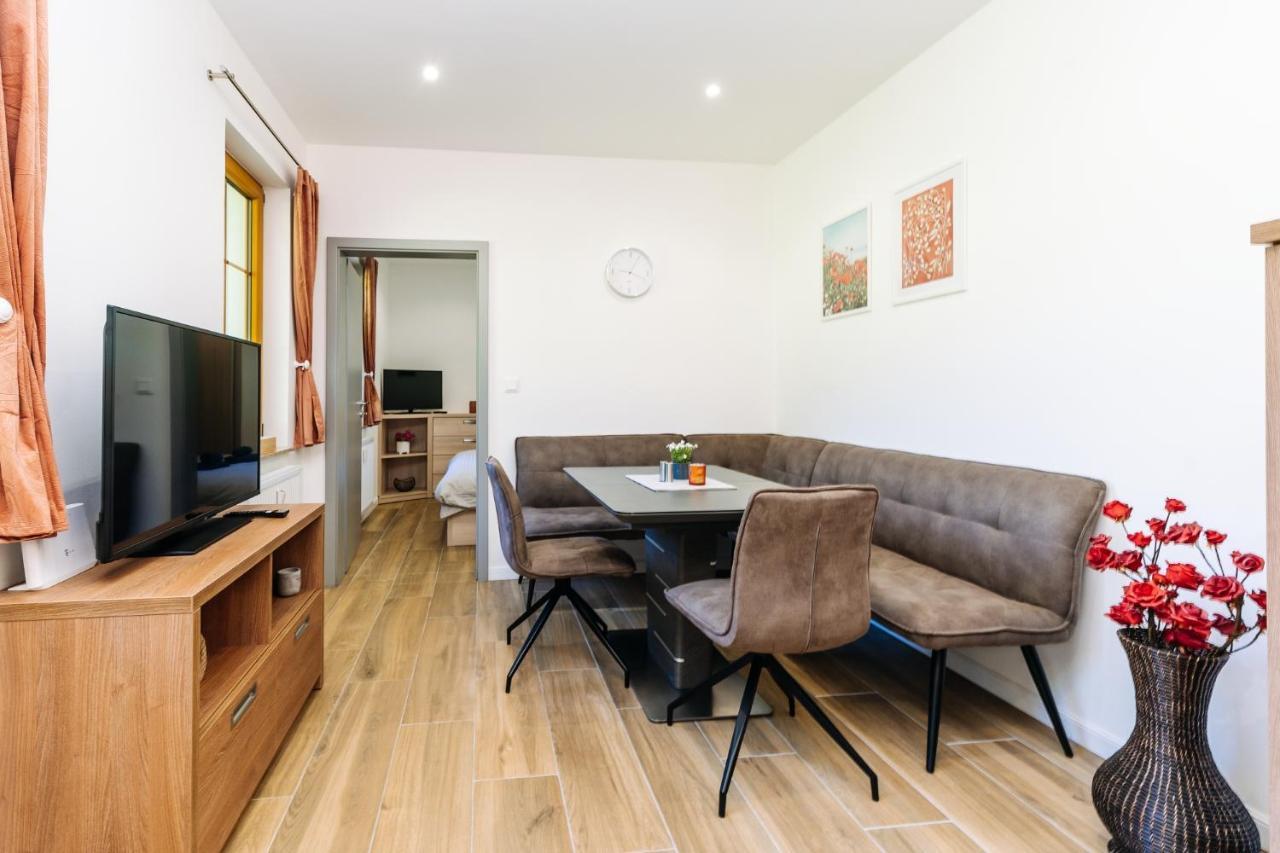 Apartment Hugo Blatna Horní Blatná Dış mekan fotoğraf